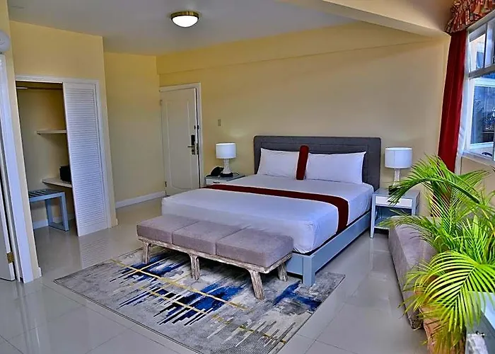 Hotel Grandiosa 2*